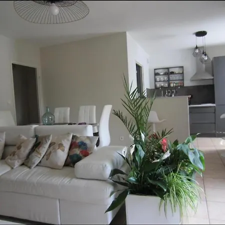 Le Lotois Les Ondines Апартаменты *